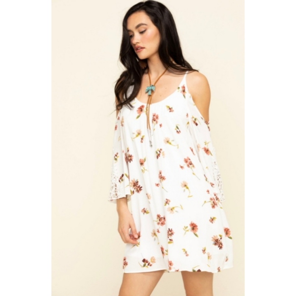 Nikki Erin Cold Shoulder Dress - Picture 2 of 16
